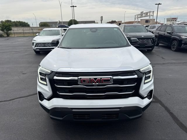 Used 2026 GMC Terrain Elevation AWD/4WD image 9