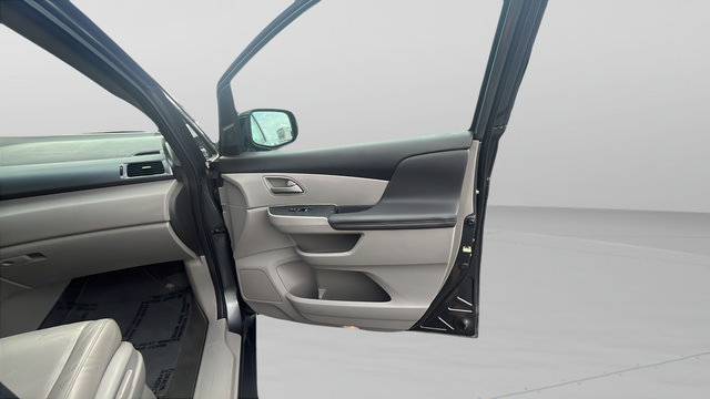 Used 2012 Honda Odyssey Touring image 26