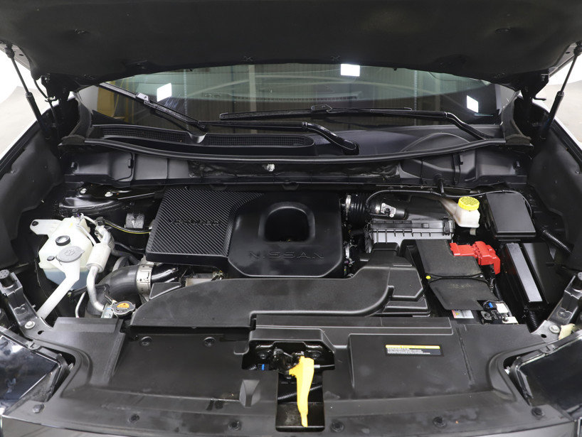 Used 2025 Nissan Murano SV AWD/4WD image 32