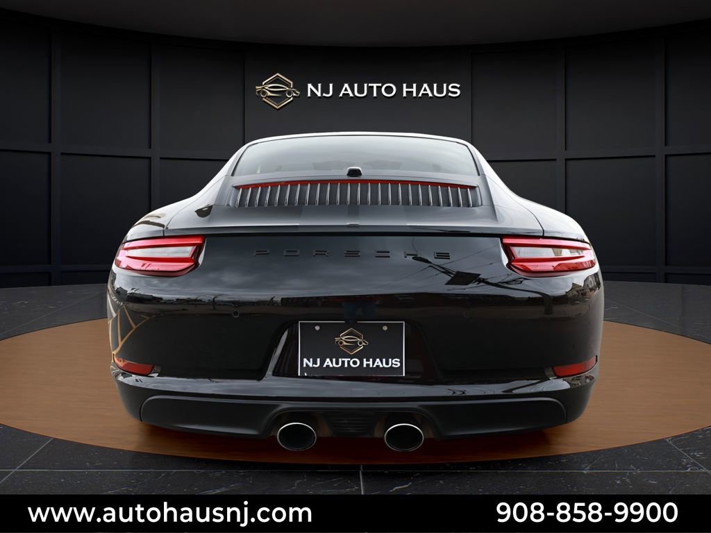 Used 2017 Porsche 911 Carrera S image 7