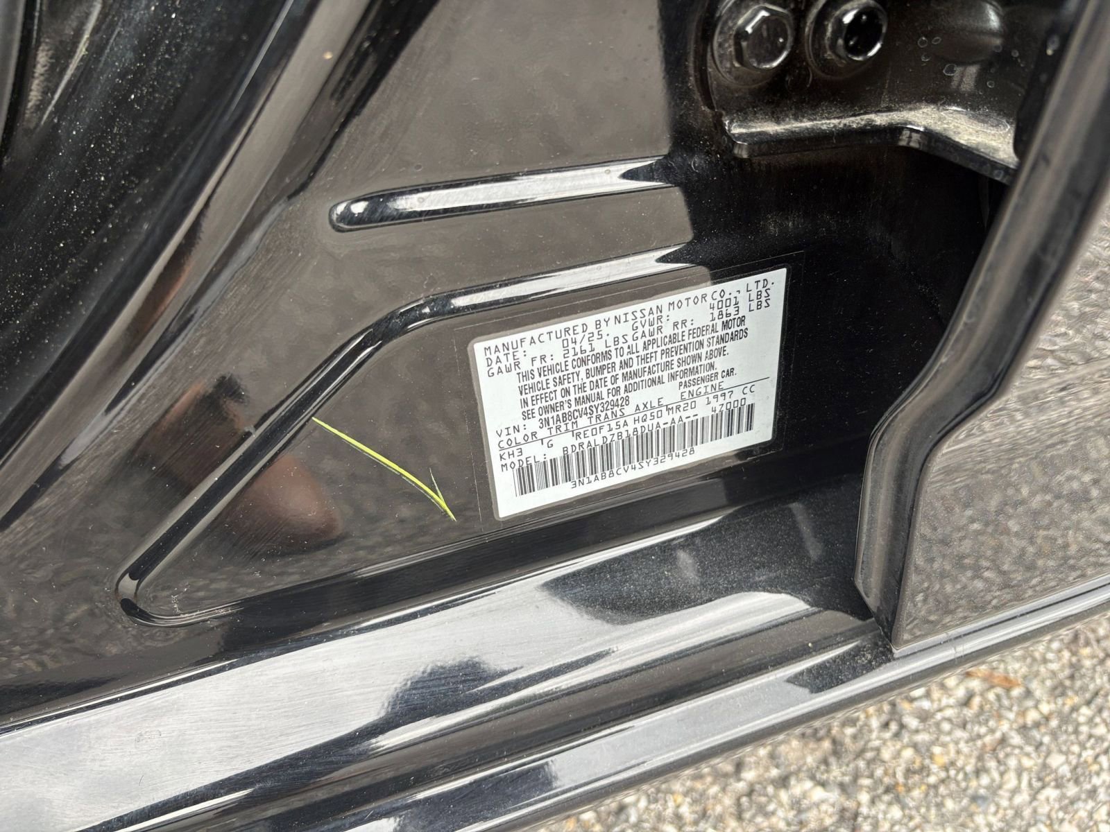 Used 2025 Nissan Sentra SV FWD image 27