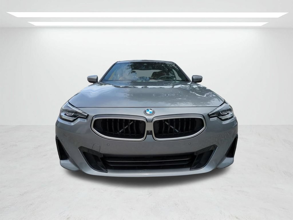 New 2025 BMW 230i Coupe w/ Convenience Package RWD image 9