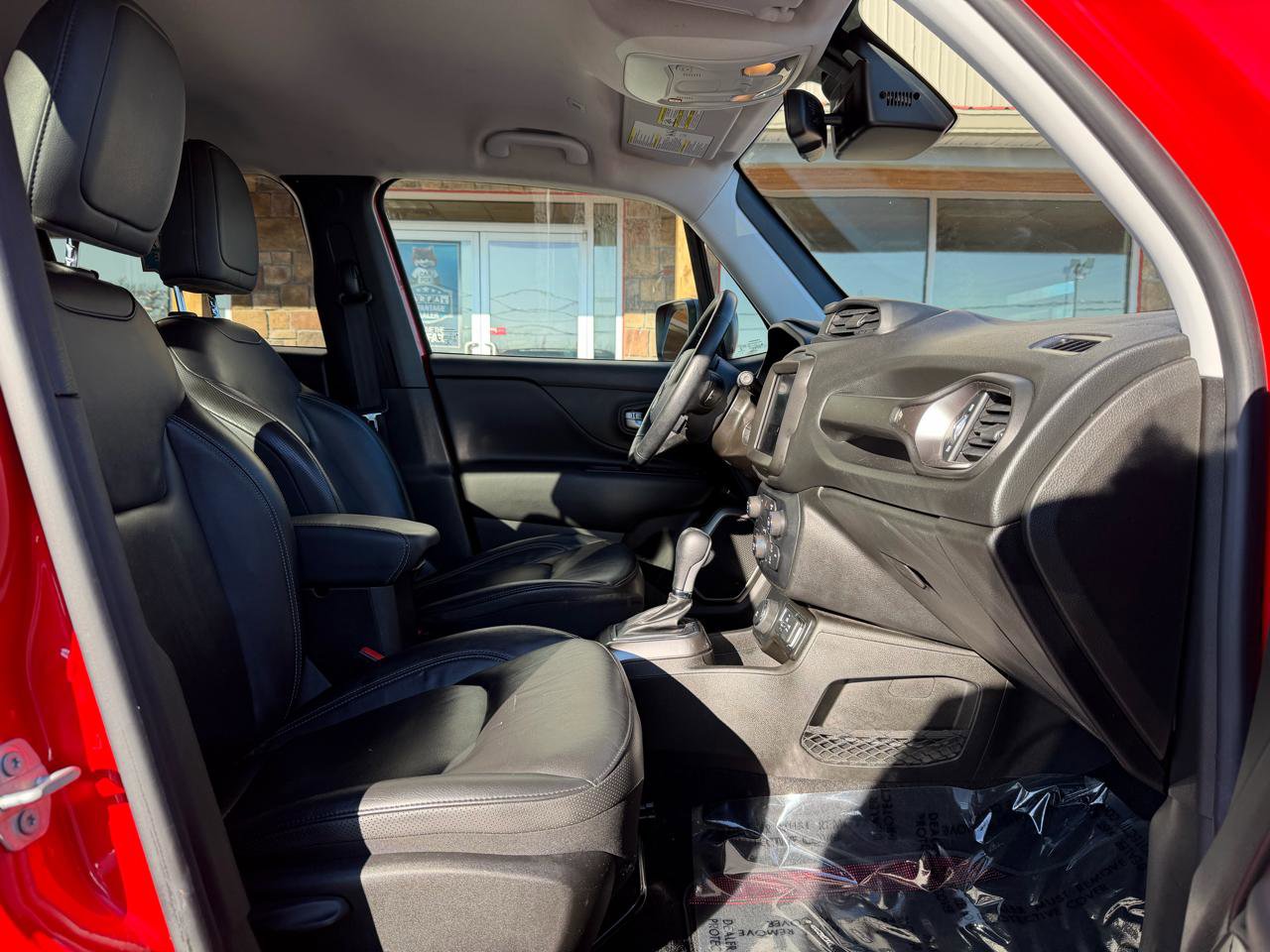 Used 2021 Jeep Renegade Limited image 22