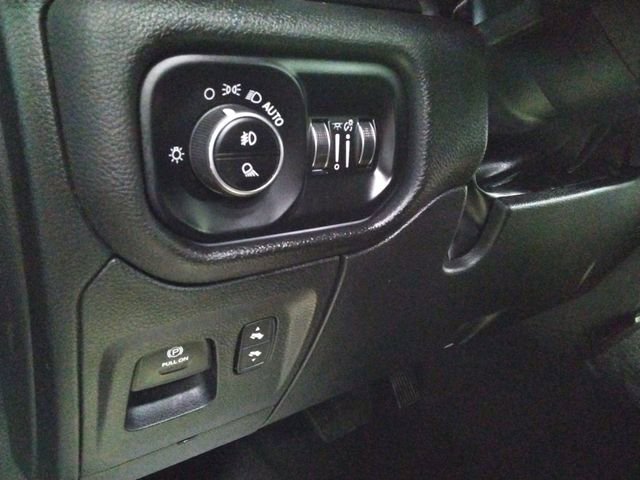 Used 2024 RAM 1500 Laramie image 28