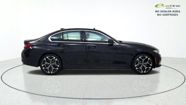 Used 2026 BMW 330i Sedan RWD image 9