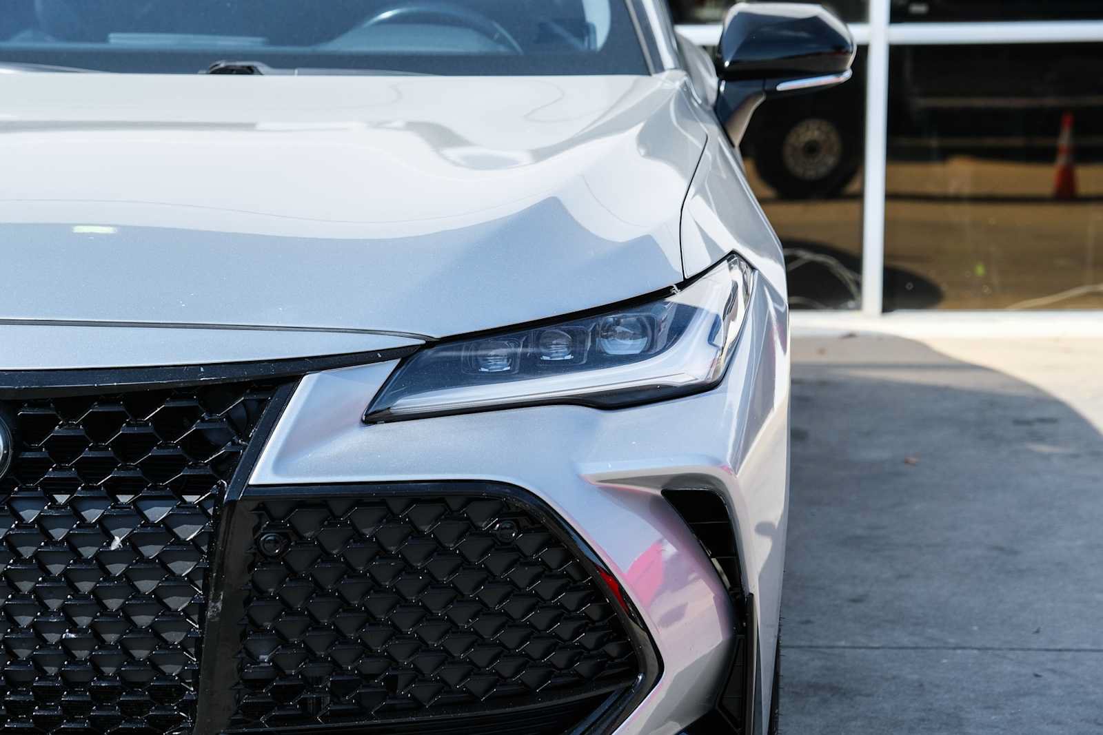 Used 2020 Toyota Avalon TRD FWD image 4