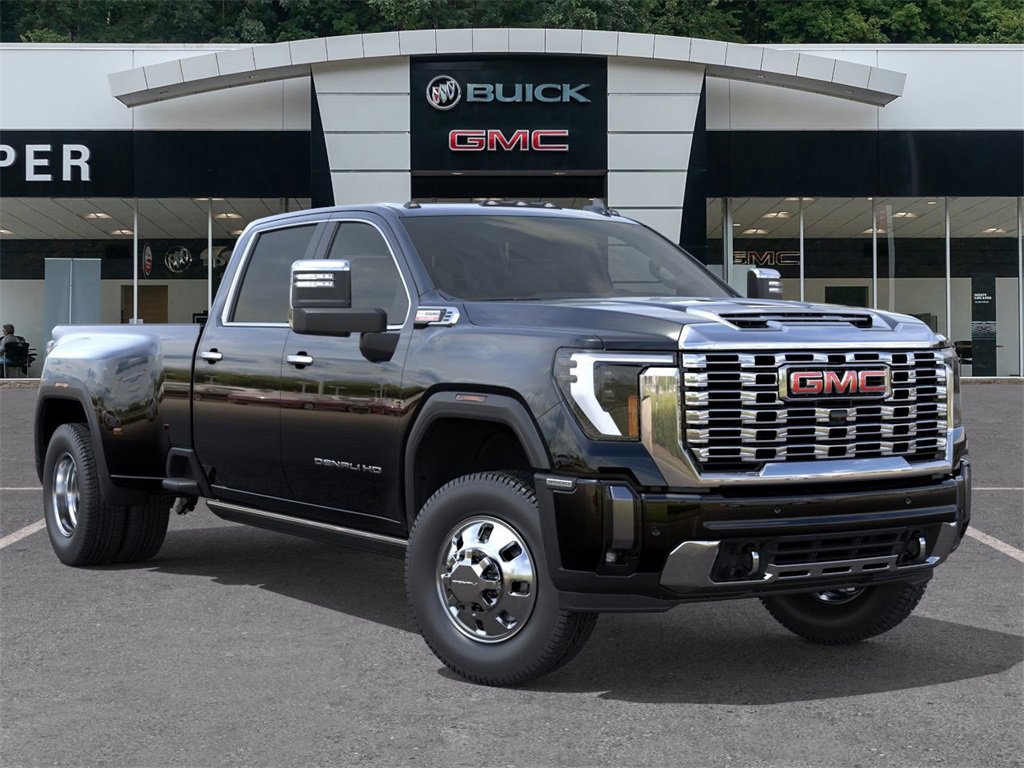 New 2026 GMC Sierra 3500 Denali w/ Denali Reserve Package image 7