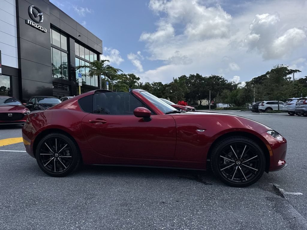 Certified 2025 MAZDA MX-5 Miata RF Grand Touring RWD image 23
