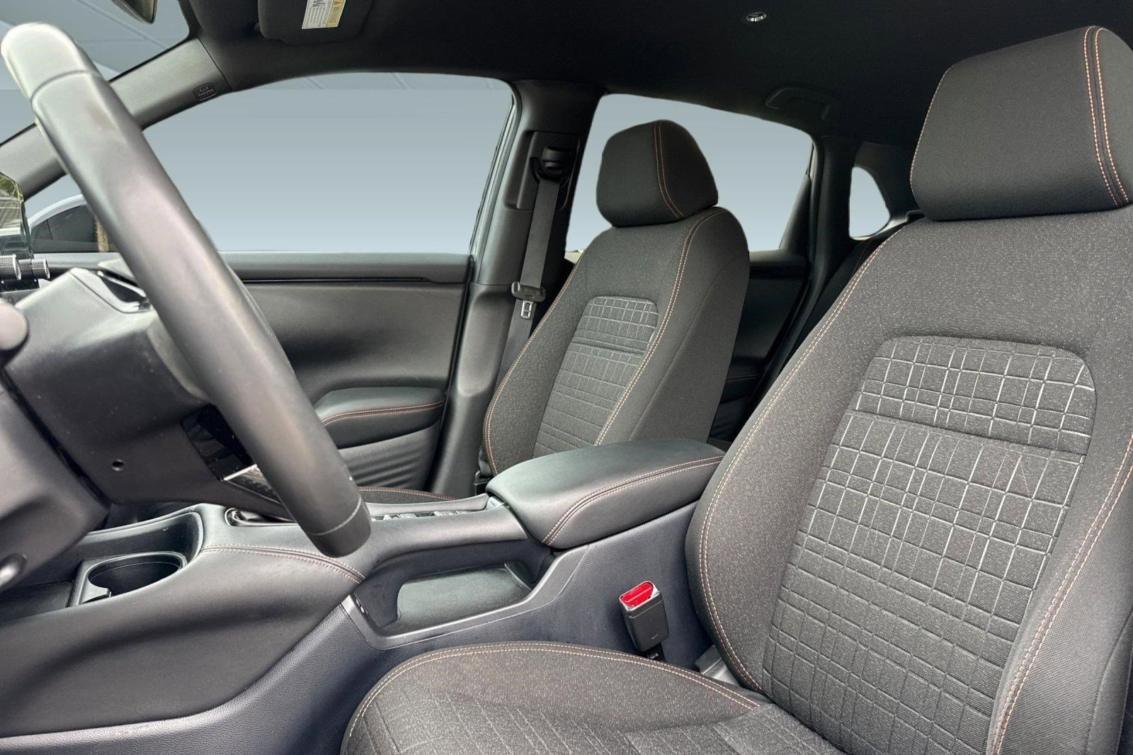 Certified 2024 Honda HR-V Sport image 19