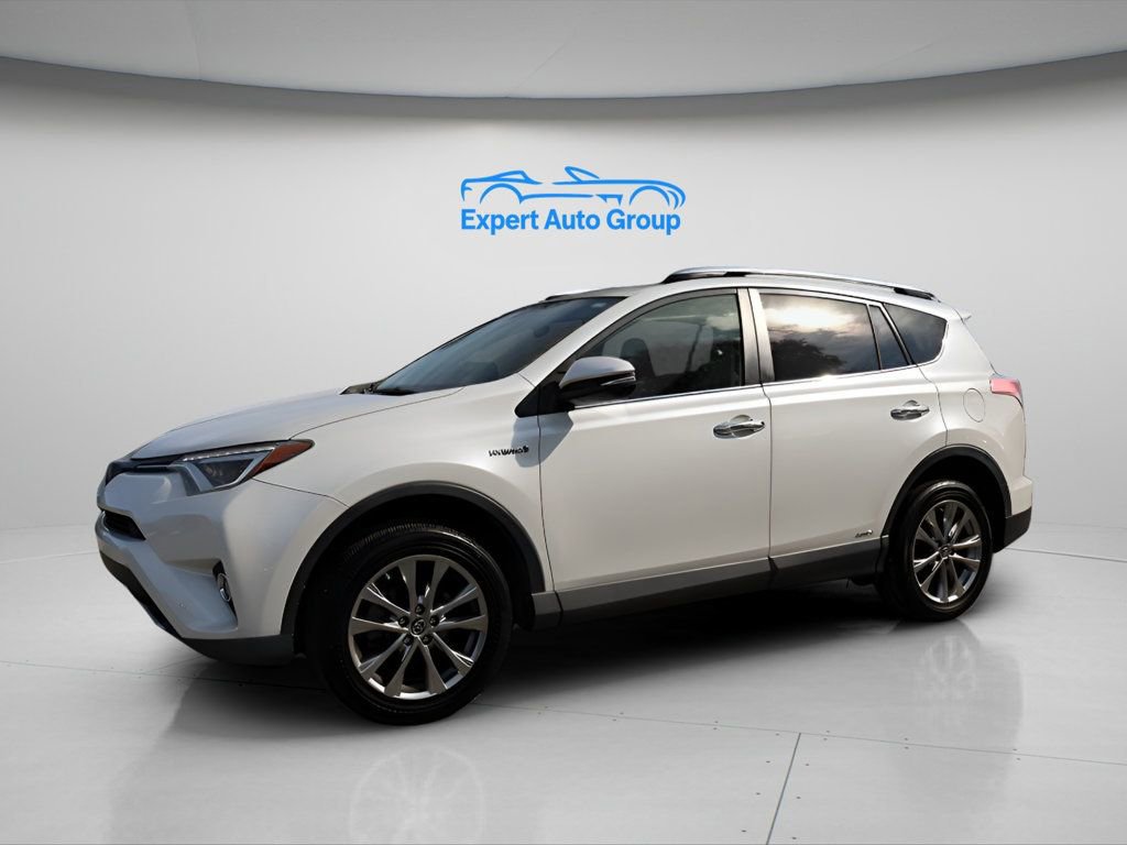 Used 2016 Toyota RAV4 Limited image 4