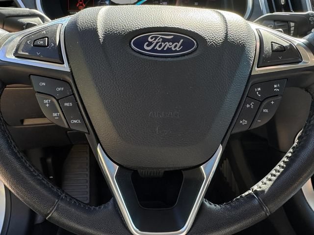 Used 2018 Ford Edge SEL w/ Equipment Group 201A FWD image 19