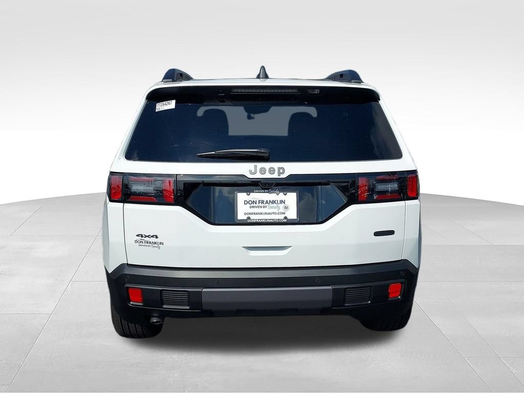 New 2026 Jeep Cherokee Overland w/ Trailer Tow Group AWD/4WD image 4