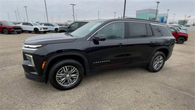 New 2026 Chevrolet Traverse LT w/ Driver Confidence Package image 6