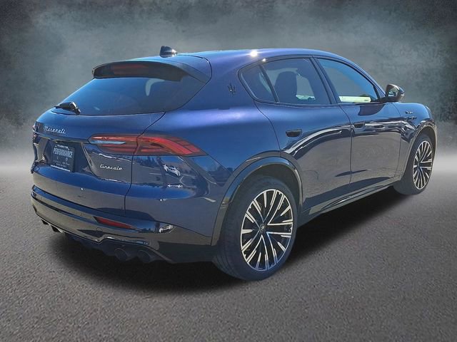 Used 2025 Maserati Grecale Modena image 4