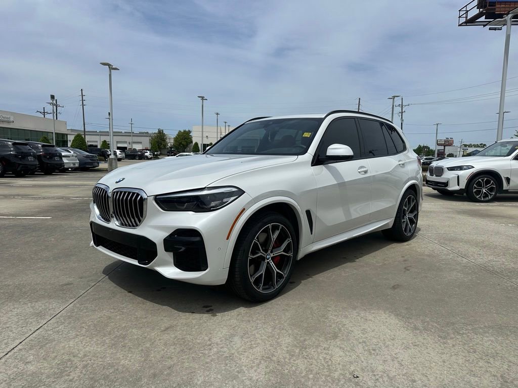 Certified 2023 BMW X5 sDrive40i w/ M Sport Package image 1