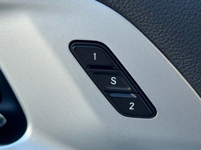 New 2026 Chrysler Pacifica Limited w/ S Appearance Package image 10