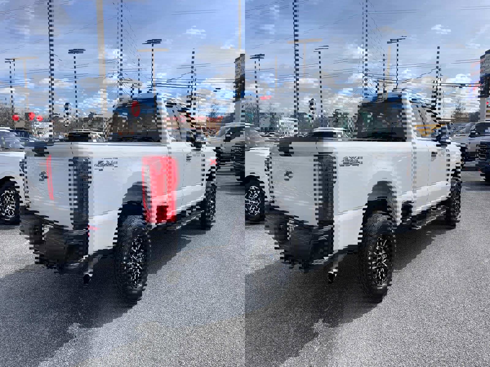 Used 2024 Ford F250 XL image 4