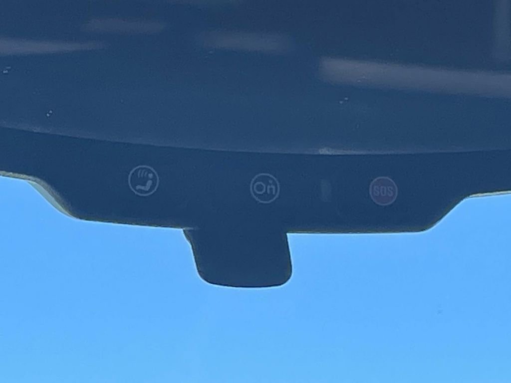 Used 2019 Chevrolet Trax LT w/ LT Convenience Package image 28