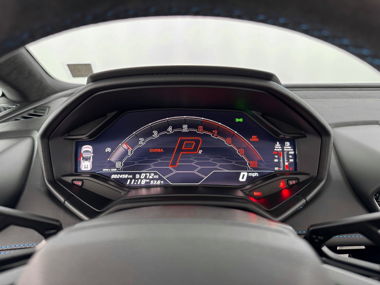 Used 2022 Lamborghini Huracan EVO image 19