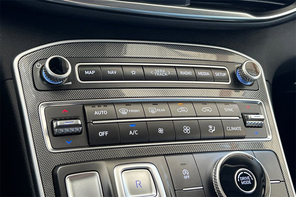 Used 2023 Hyundai Santa Fe SEL image 28