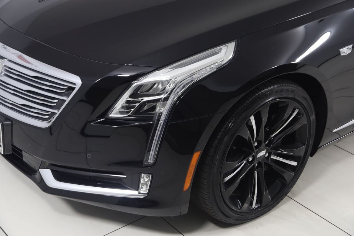 Used 2018 Cadillac CT6 Platinum AWD/4WD image 71