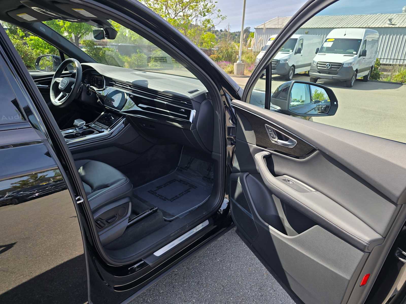 Used 2025 Audi Q7 2.0T Premium Plus image 12