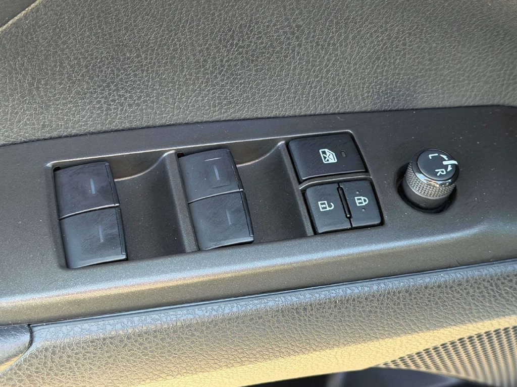 Certified 2024 Toyota Camry SE FWD image 24