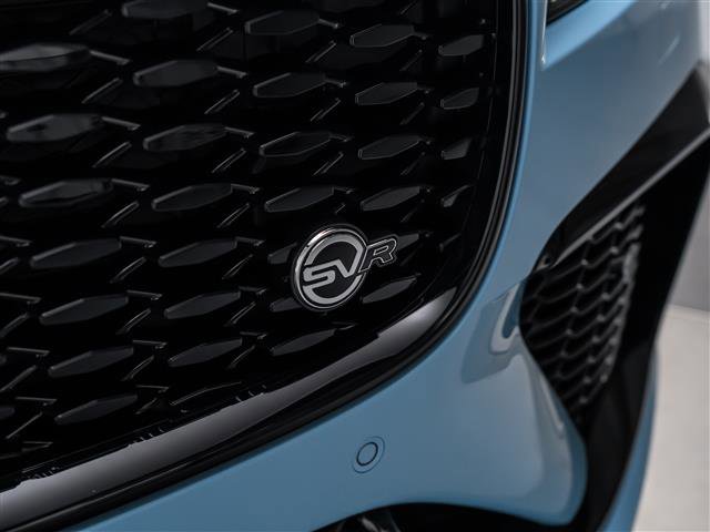 New 2026 Jaguar F-PACE SVR 575 Edition image 10