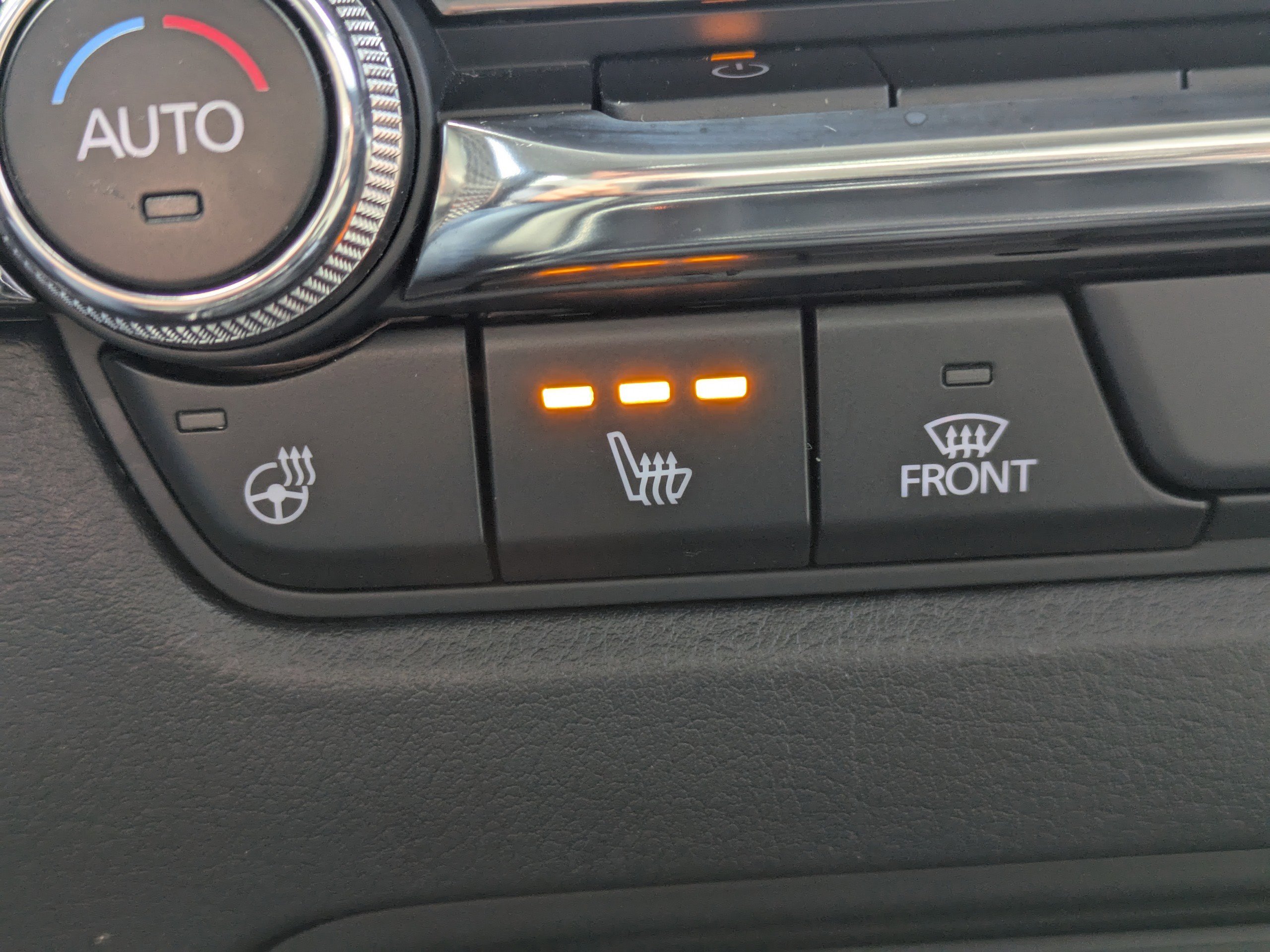 Used 2023 MAZDA CX-30 2.5 Turbo w/ Premium Package image 19