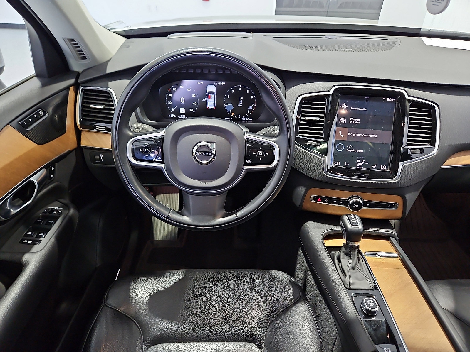 Used 2022 Volvo XC90 T6 Momentum AWD/4WD image 10
