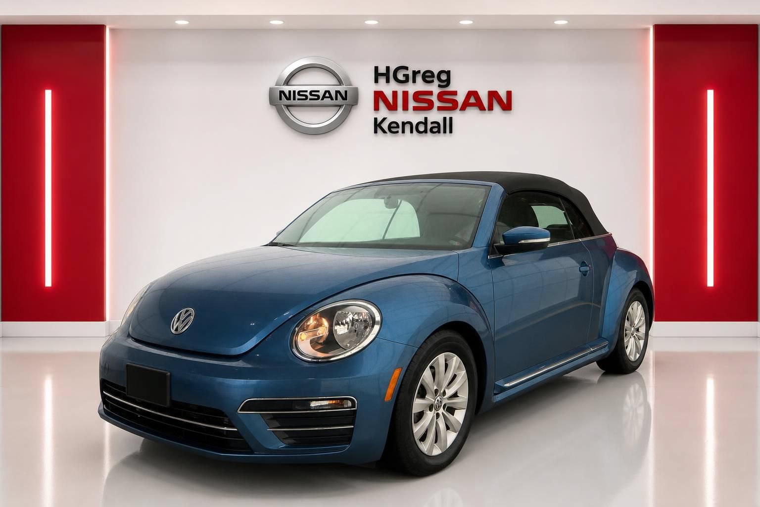Used 2019 Volkswagen Beetle 2.0T S FWD image 3