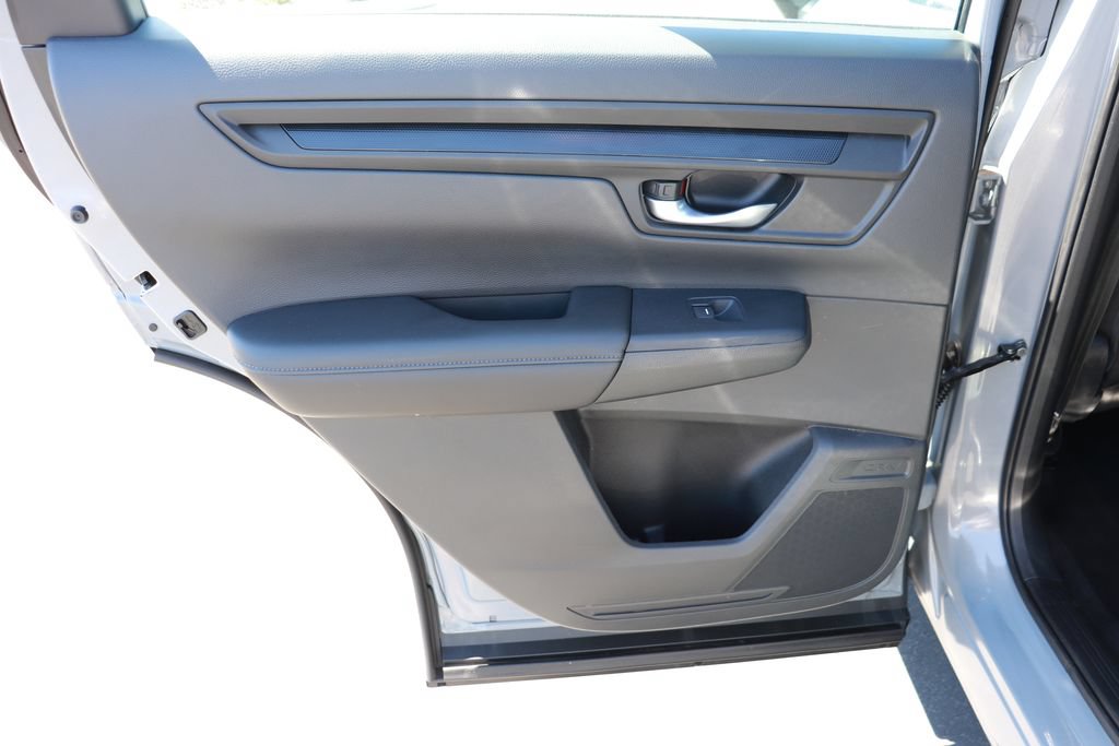Used 2023 Honda CR-V LX image 12