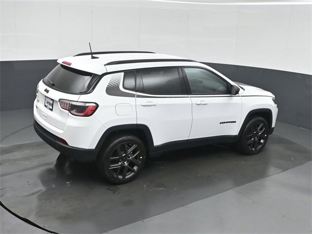 New 2026 Jeep Compass Latitude image 31
