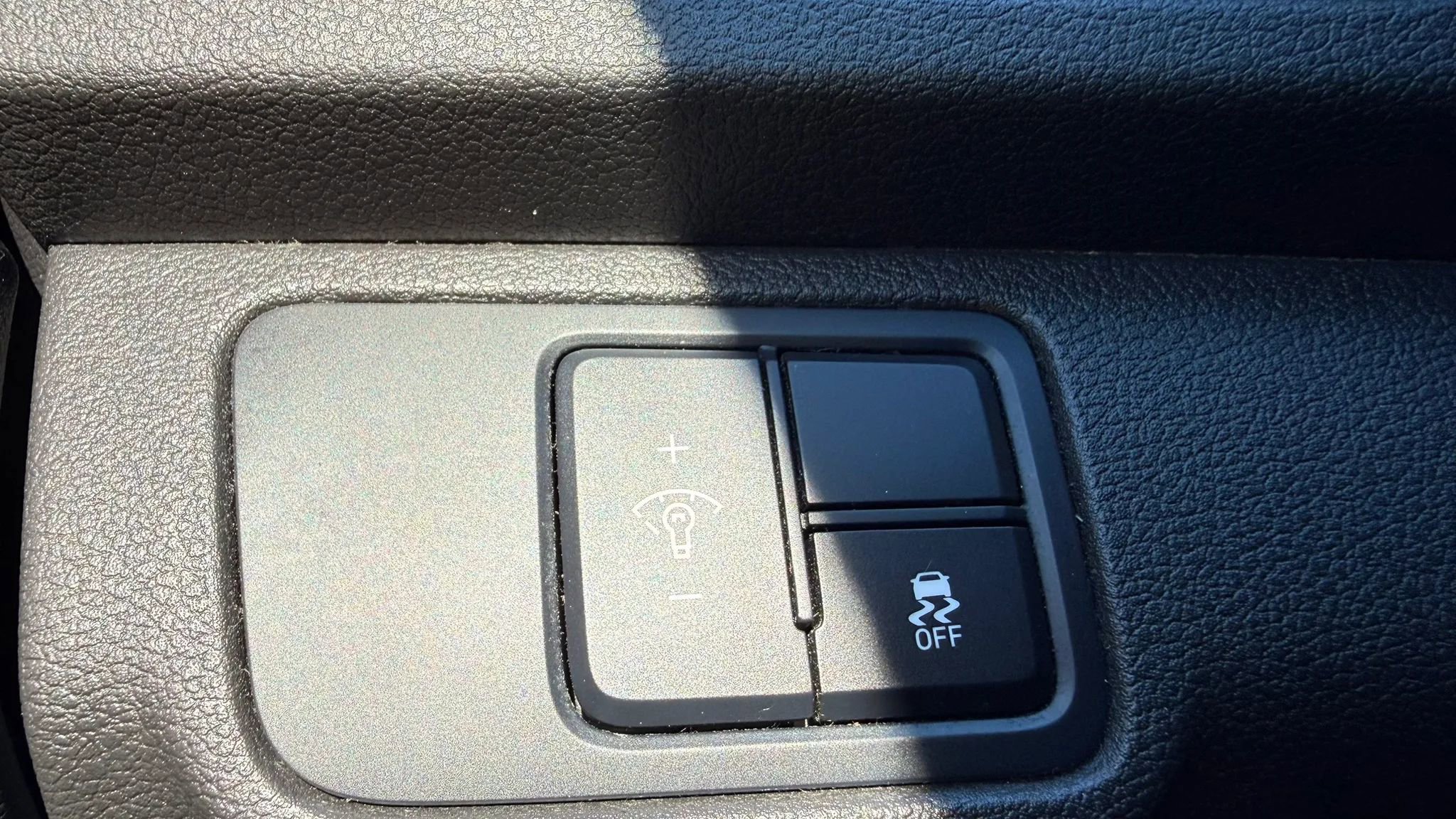 Used 2022 Hyundai Accent SEL image 27