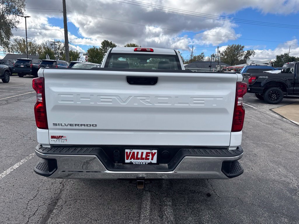 Used 2025 Chevrolet Silverado 1500 W/T RWD image 7