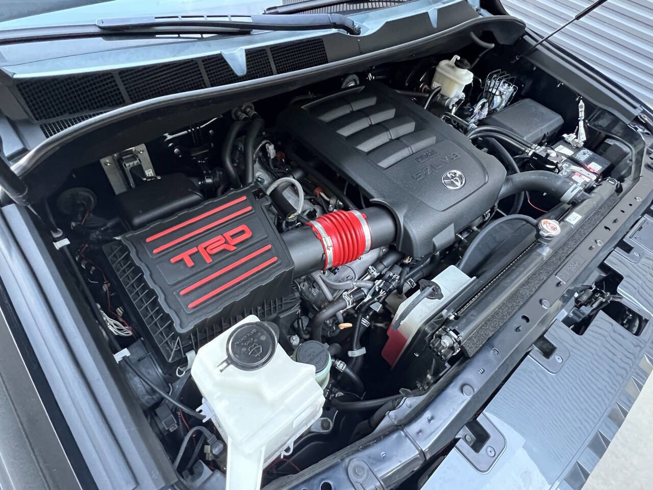 Used 2020 Toyota Tundra SR5 AWD/4WD image 35