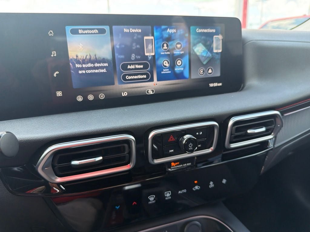 New 2026 Nissan Sentra SR FWD image 20