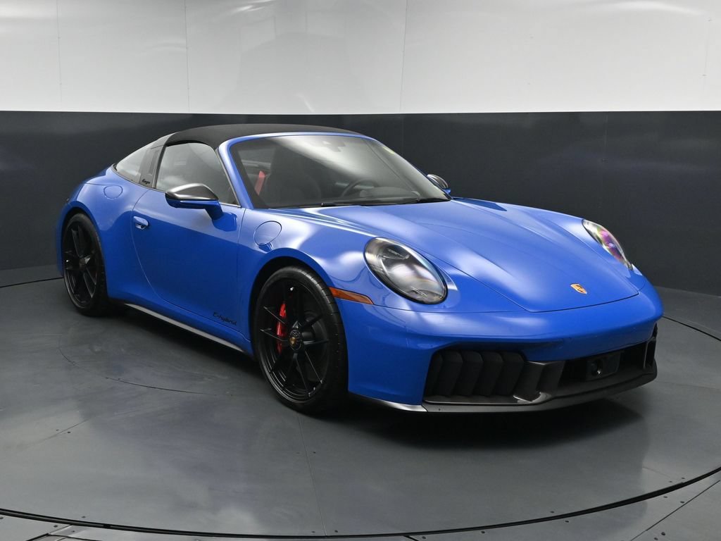 Used 2025 Porsche 911 Targa 4 GTS w/ Premium Package AWD/4WD image 14