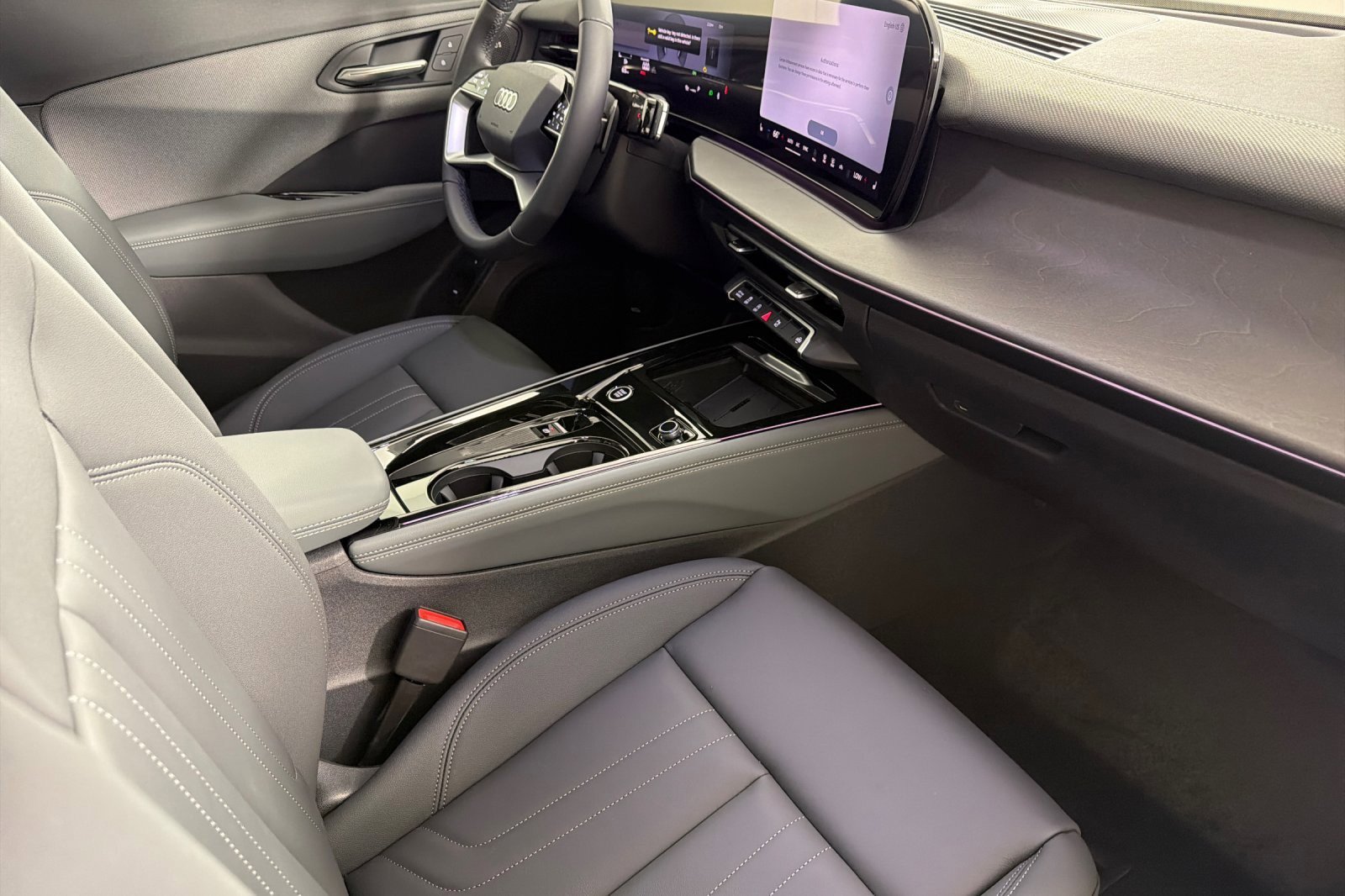 New 2026 Audi Q3 quattro 2.0T AWD/4WD image 15