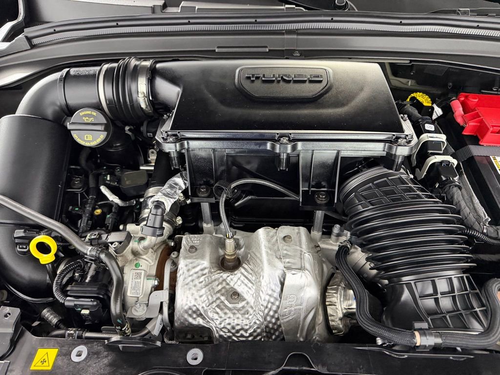 Used 2025 Alfa Romeo Tonale image 34