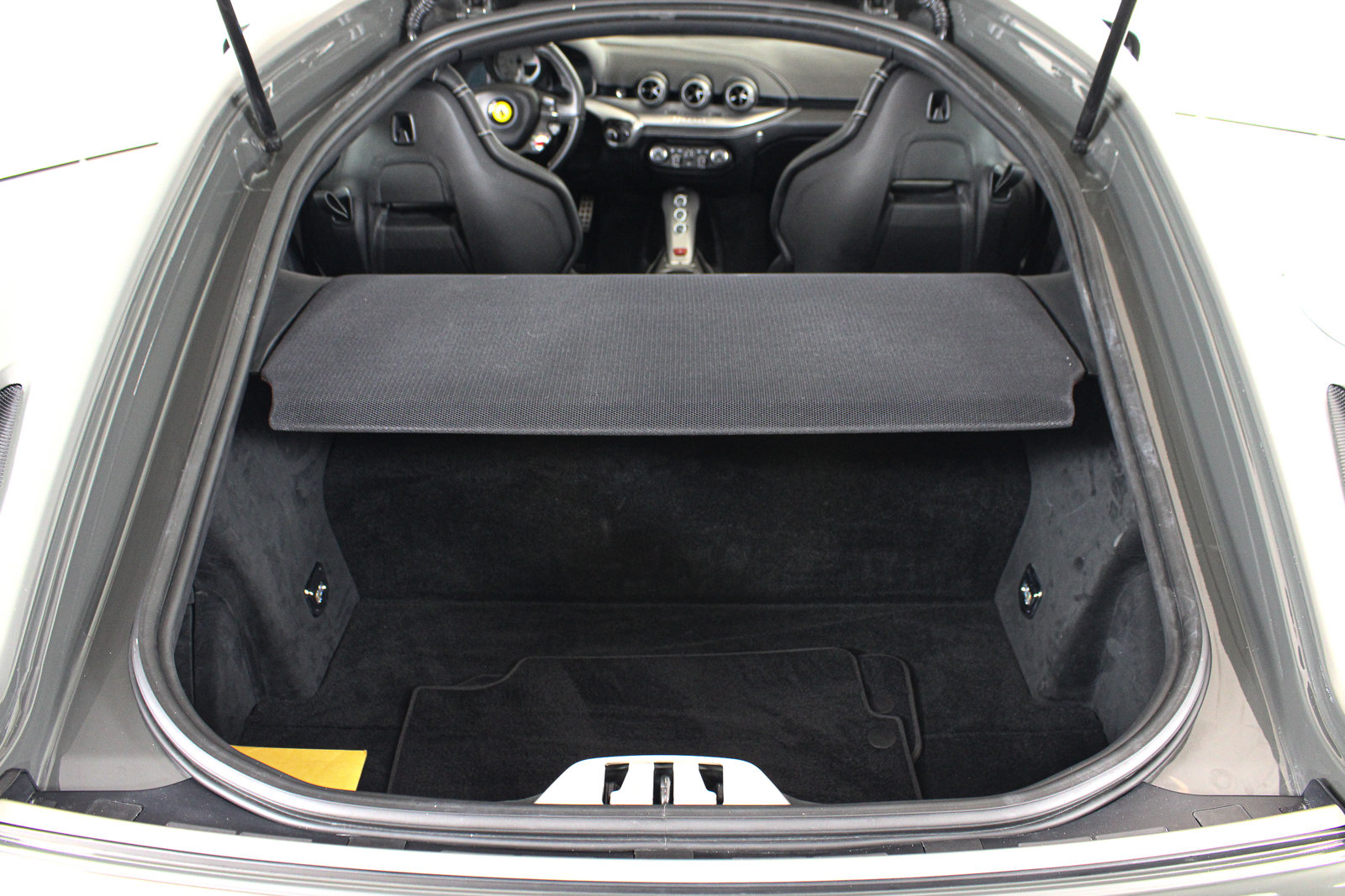 Used 2015 Ferrari F12 Berlinetta RWD image 49