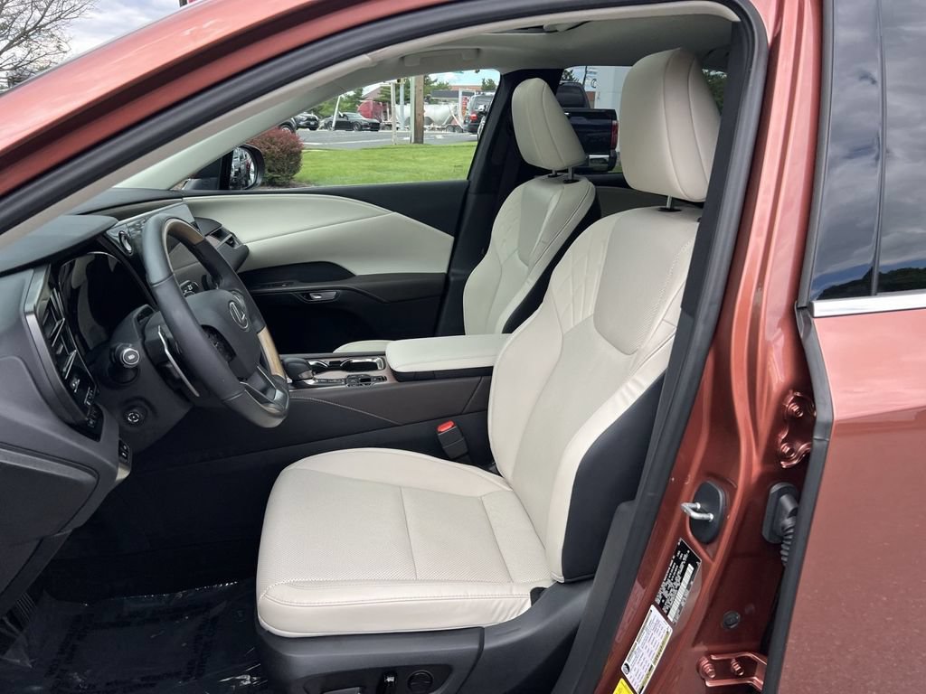 Used 2024 Lexus RX 350 Premium w/ Convenience Package AWD/4WD image 13