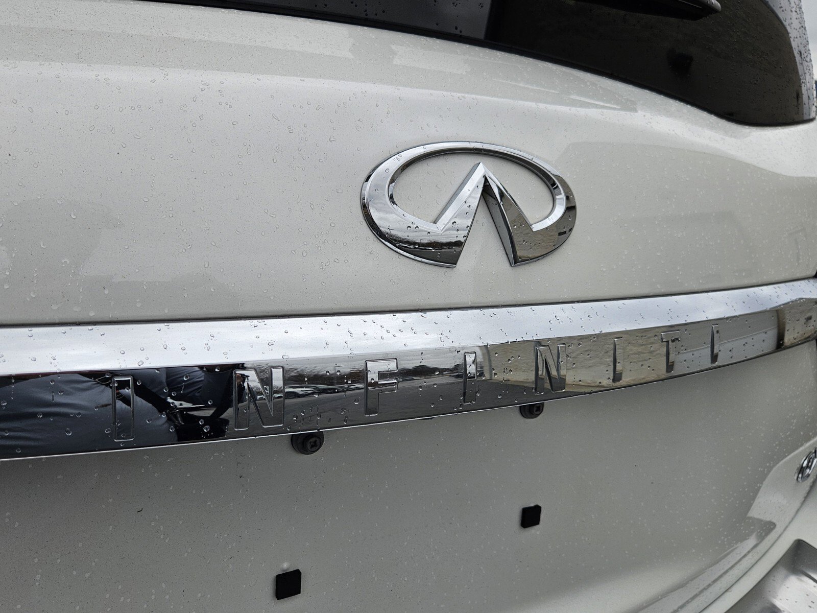 Certified 2024 INFINITI QX80 Sensory w/ All-Season Package image 33