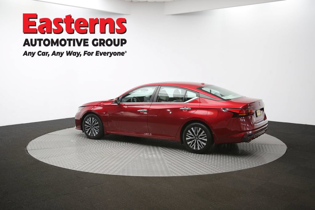 Used 2023 Nissan Altima 2.5 SV w/ SV Premium Package FWD image 62