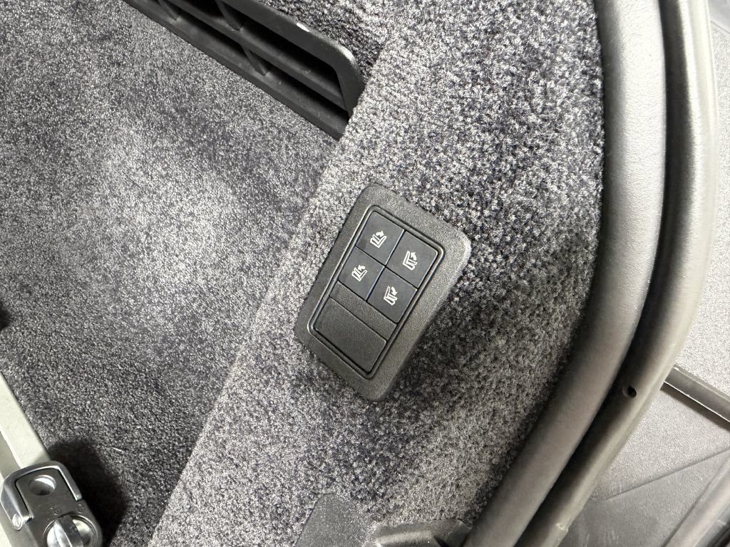 Used 2016 Land Rover Range Rover Long Wheelbase Autobiography AWD/4WD image 13