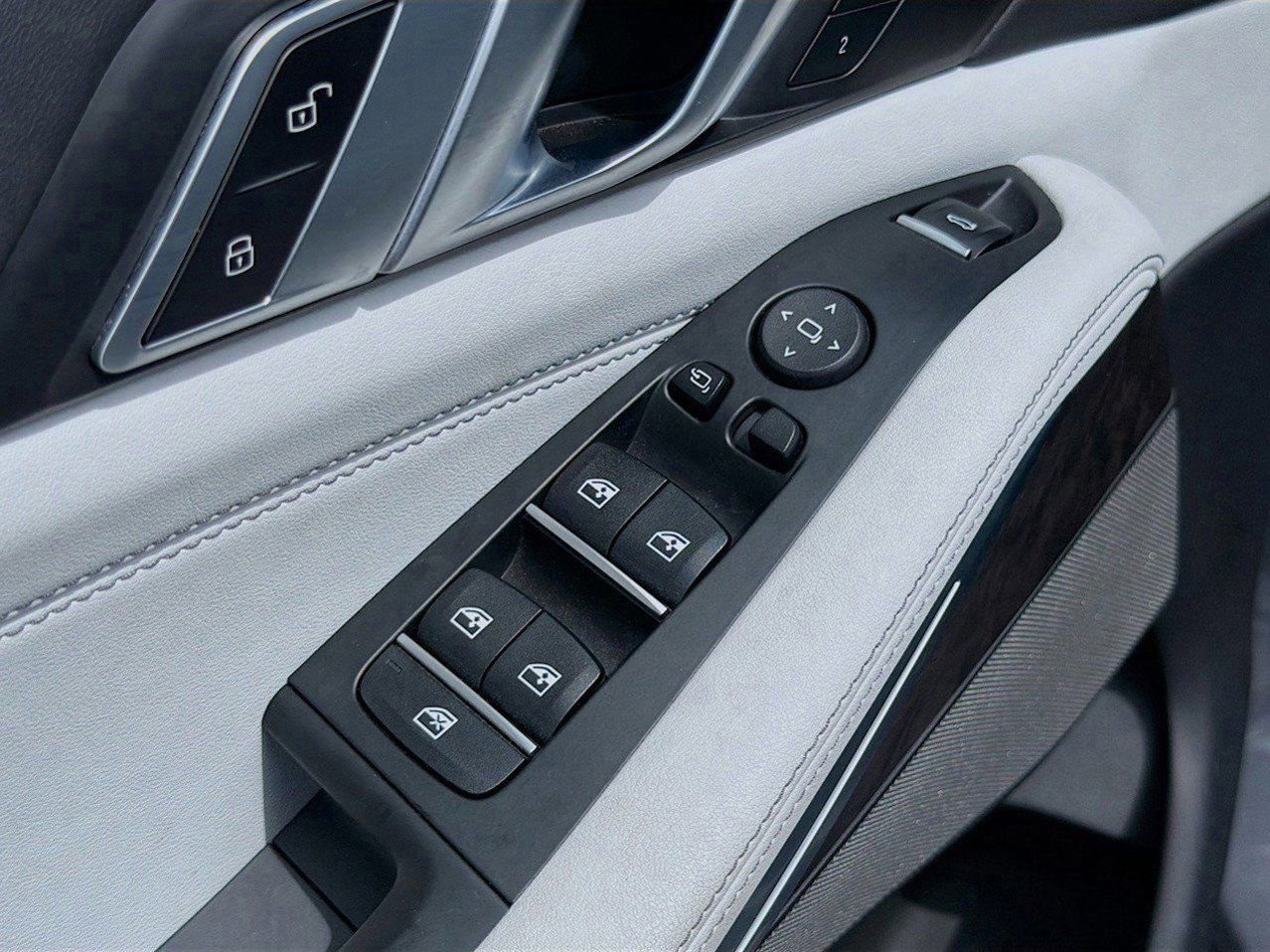 Certified 2025 BMW X5 xDrive40i image 21