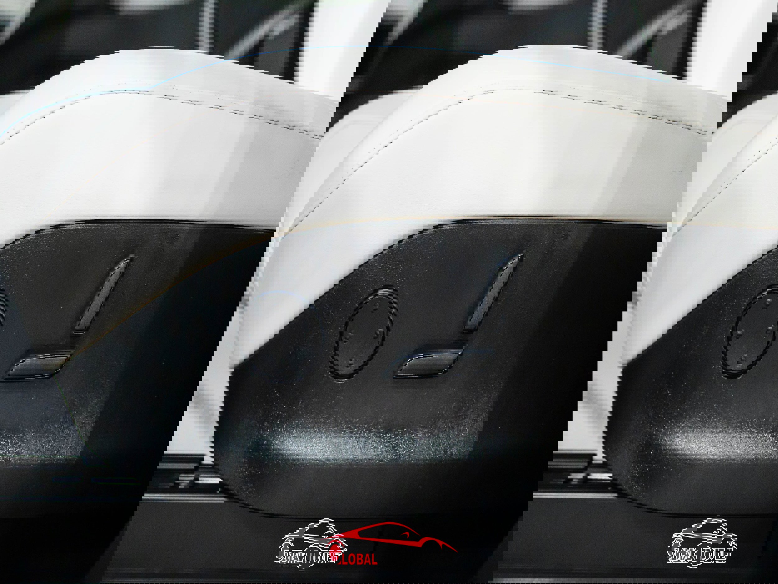 Used 2017 Tesla Model X 100D image 32