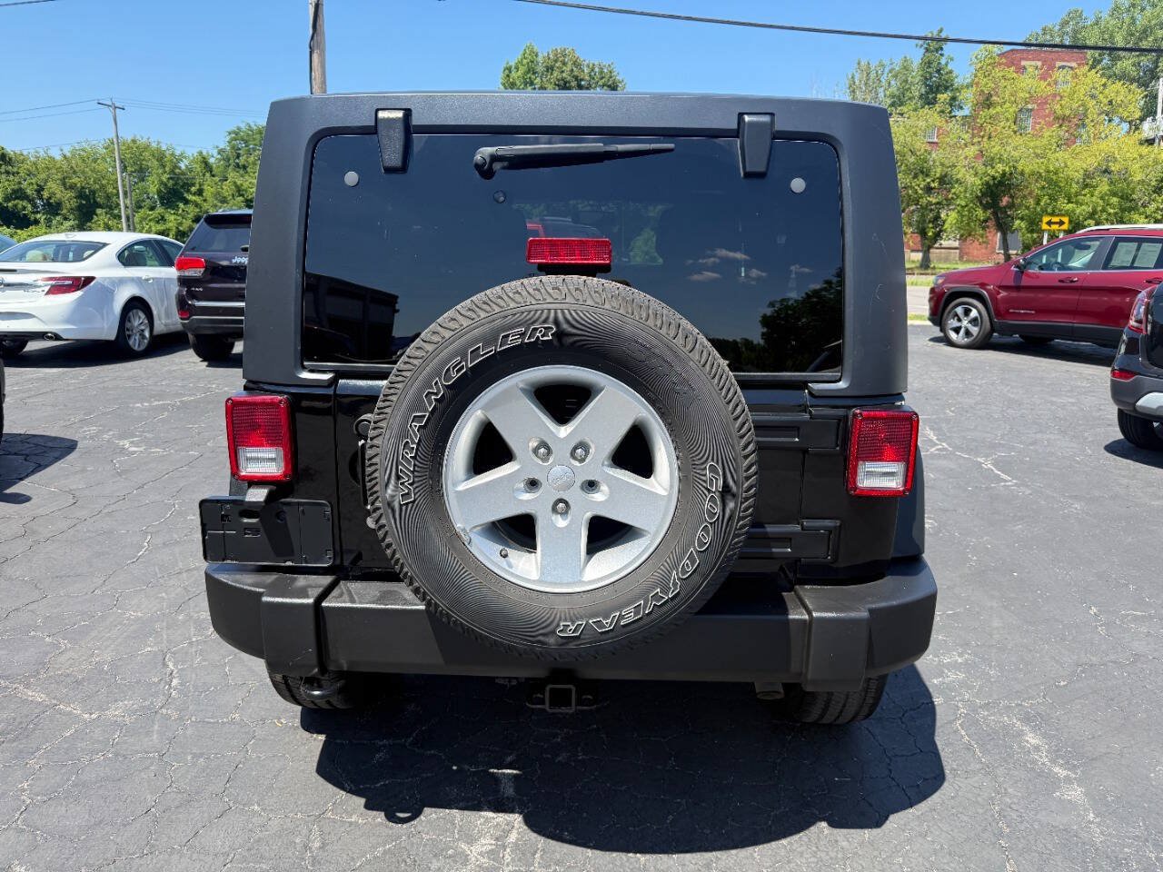 Used 2016 Jeep Wrangler Unlimited Sport w/ Quick Order Package 24S AWD/4WD image 6