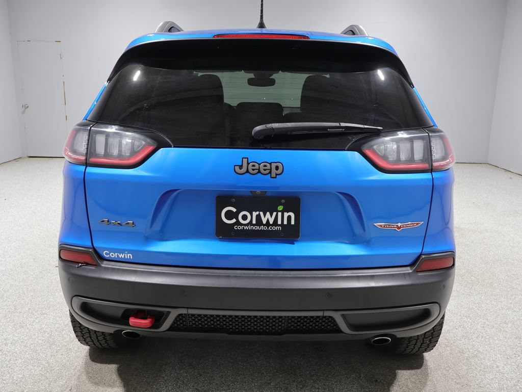 Used 2021 Jeep Cherokee Trailhawk AWD/4WD video 3