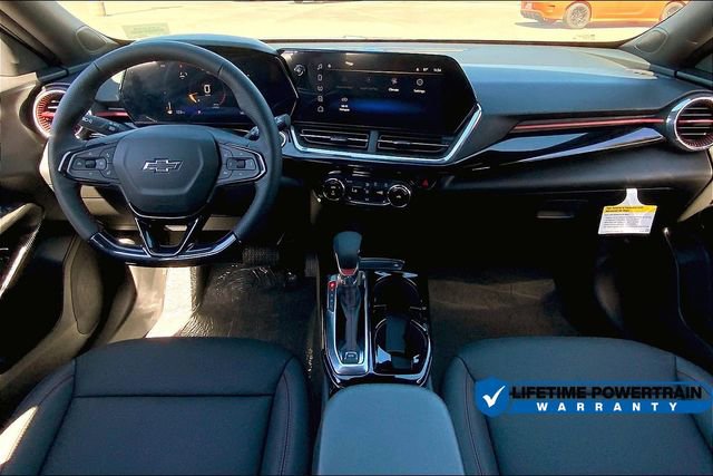New 2025 Chevrolet Trax RS w/ Sunroof Package FWD image 6